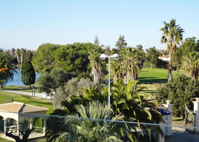 Golf Y Mar - Nova أوليفا